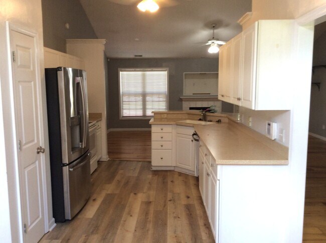 Photo - Beautiful Family Home in Cherry Branch!