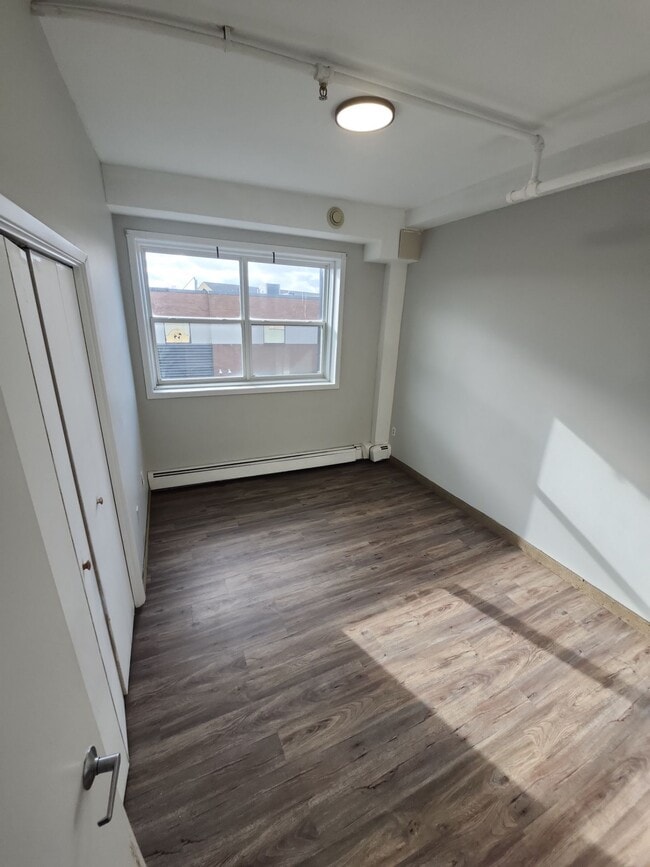 Photo - 523-523 Prince St Unit 11