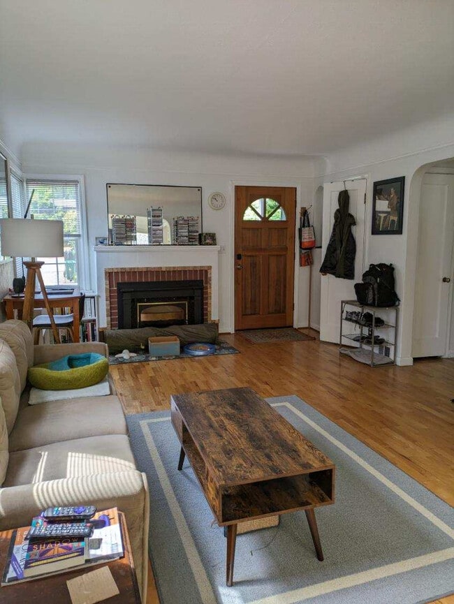 Photo - 1036 NE 102nd St