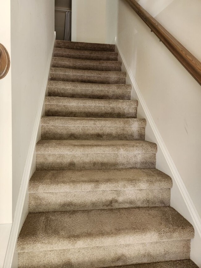 Photo - 2 Bed Modern Townhouse-Blackstone Convenient to Pickett