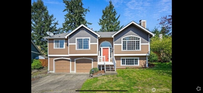 Building Photo - Charming 3BR/3BA House in Auburn