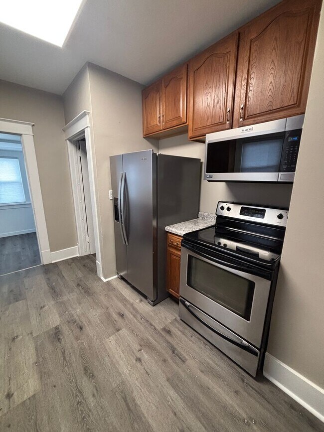 Photo - Freshly Remodeled 5 Bedroom Home for Rent