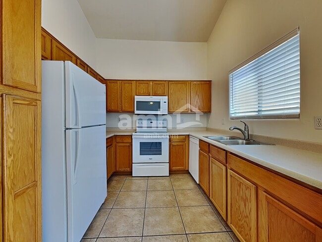 Photo - 8417 W Hilton Ave
