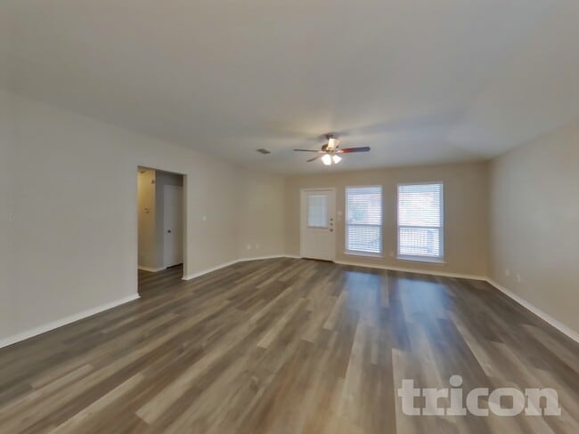 Photo - 9039 Thomas York Blvd