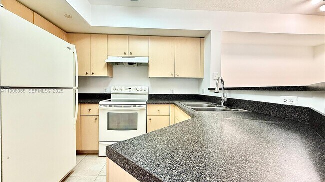 Photo - 4211 San Marino Blvd Unit 205