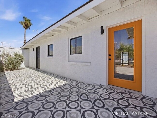 Photo - 701 Canosa Ave