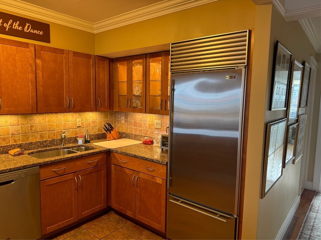 Photo - 330 Beacon St Unidad 114