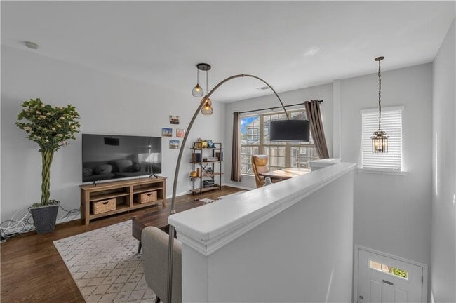 Photo - 1737 Liberty Pkwy NW