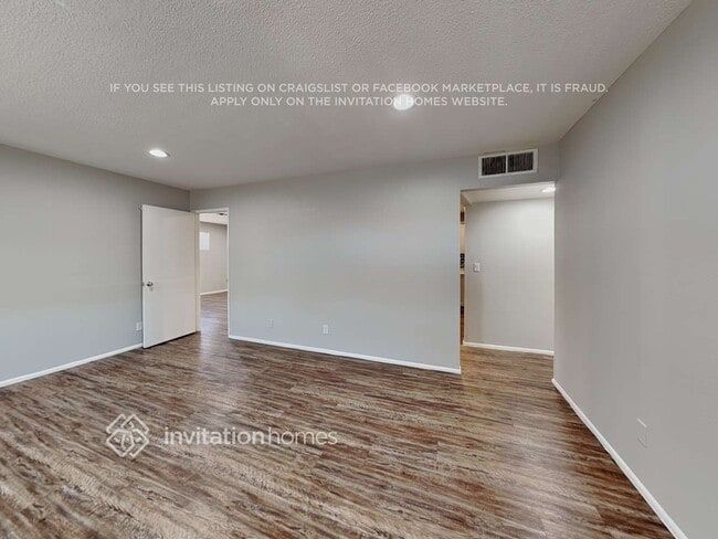 Photo - 3146 W Cactus Rd