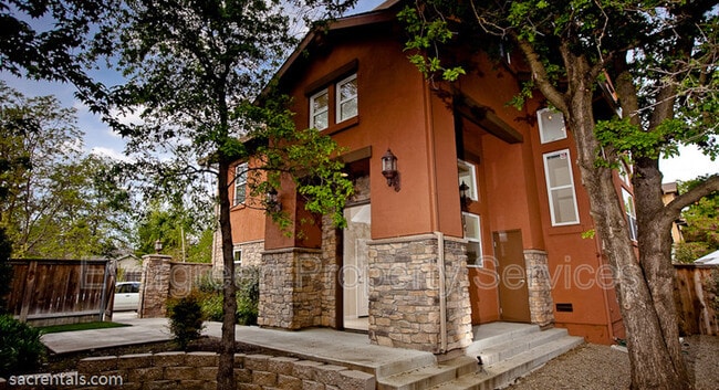 Building Photo - 2515a Garfield Ave