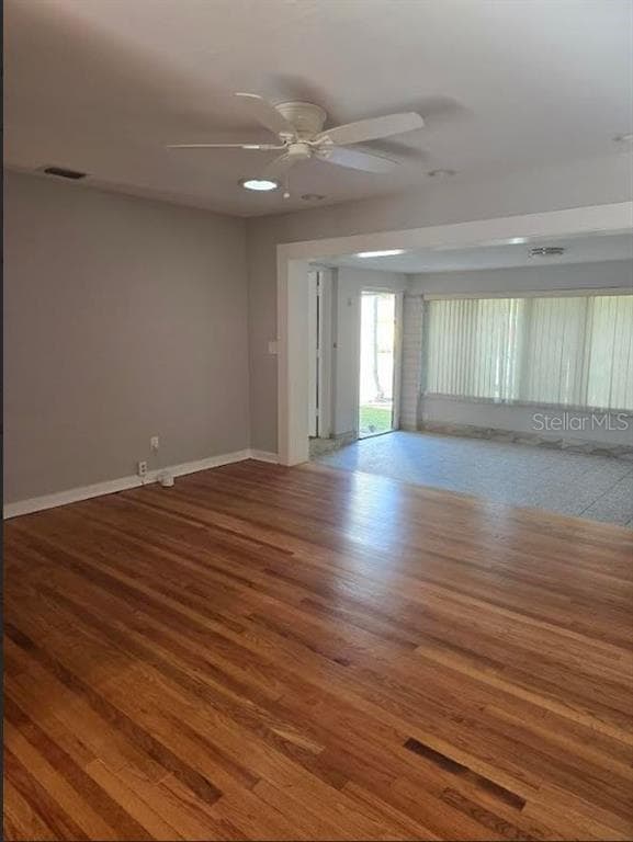 Photo - 265 Mateo Way NE