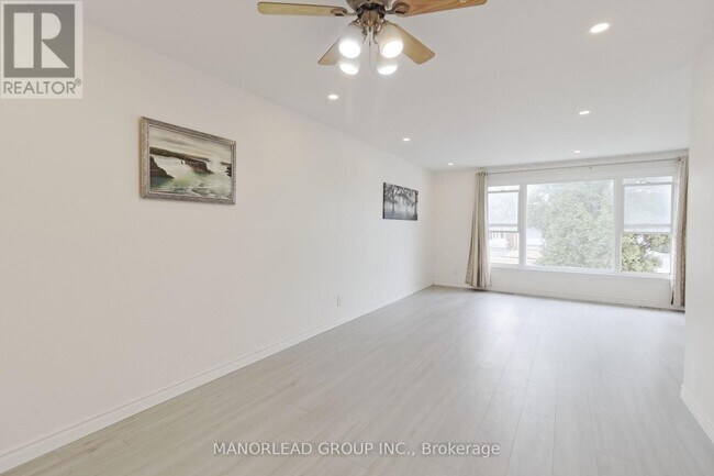 Photo - 32 Clydesdale Dr