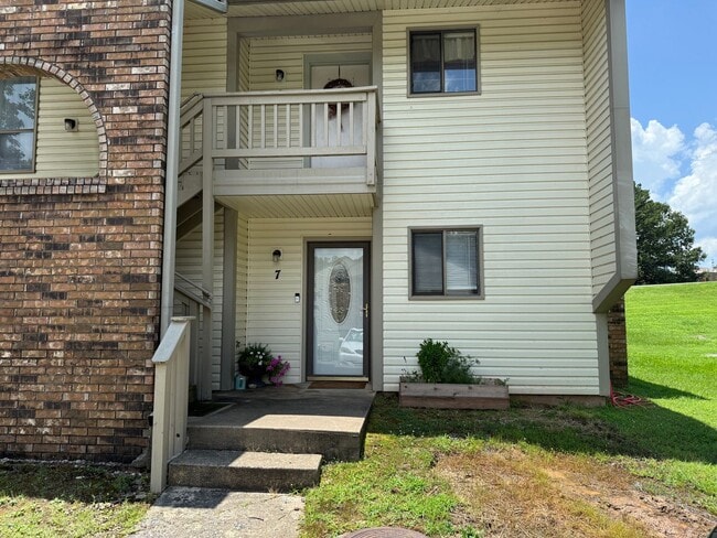 Building Photo - 101 Pine Forest Dr Rental