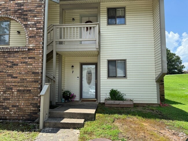 Building Photo - 101 Pine Forest Dr Rental