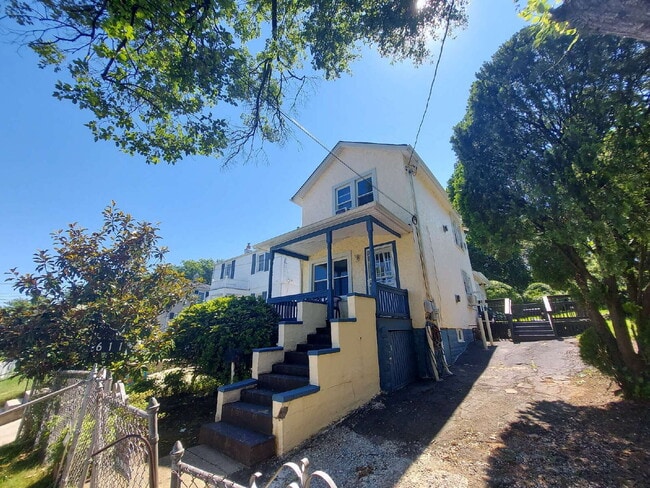 Photo - "Charming 1-Bed Oasis with 2 Full Baths in Fairmount Heights – 828 Sq Ft of Comfort!"