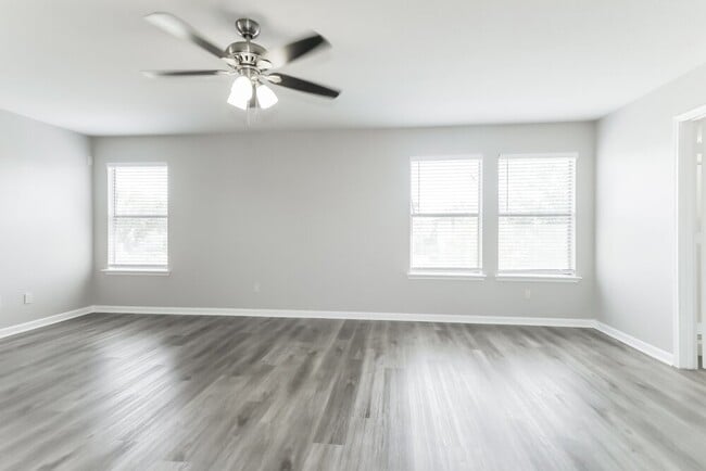 Photo - 15111 Western Skies Dr