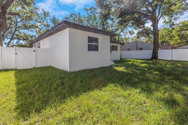 Photo - 2710 Boca Ciega Dr N
