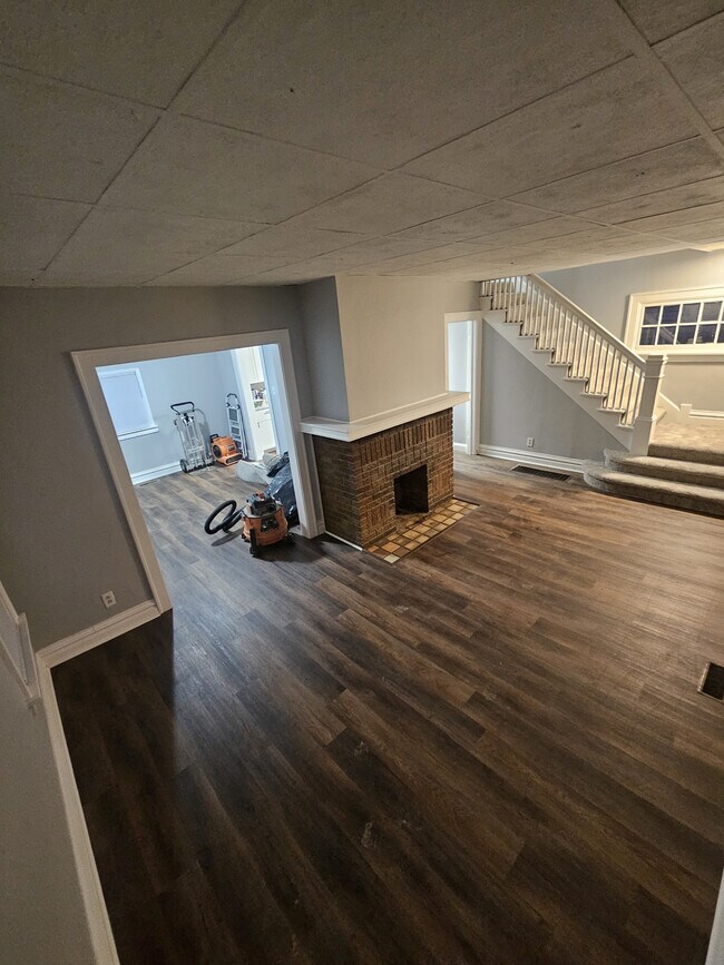 Photo - 1308 Loretta Ave