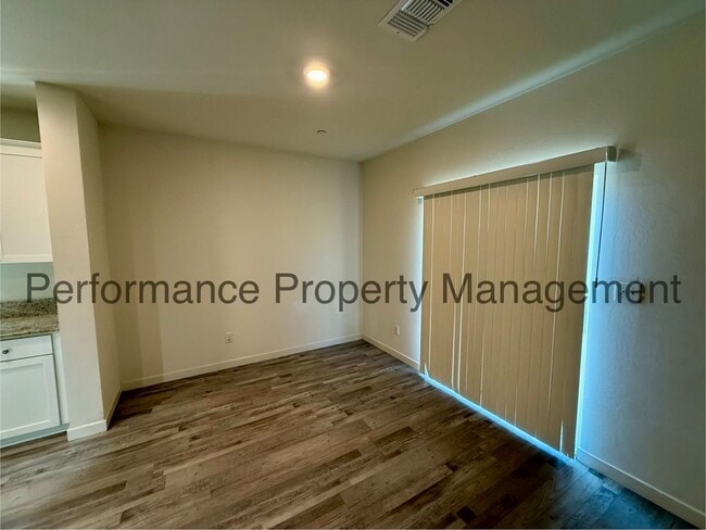 6500 Rugby Ct
