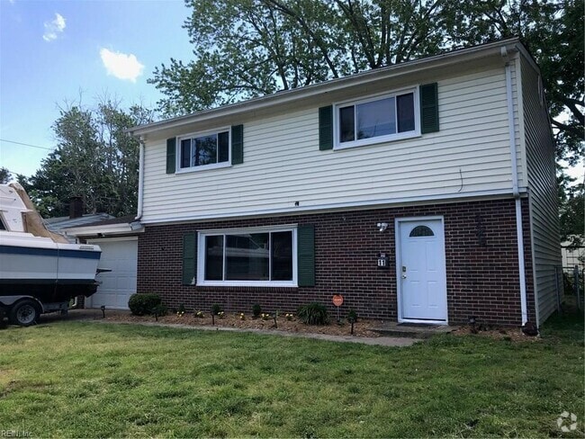 Building Photo - 11 Southwind Dr Rental