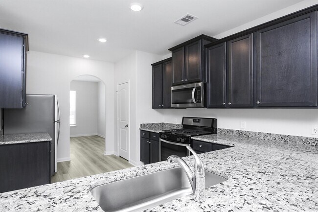 Photo - 444 Lone Rider Dr