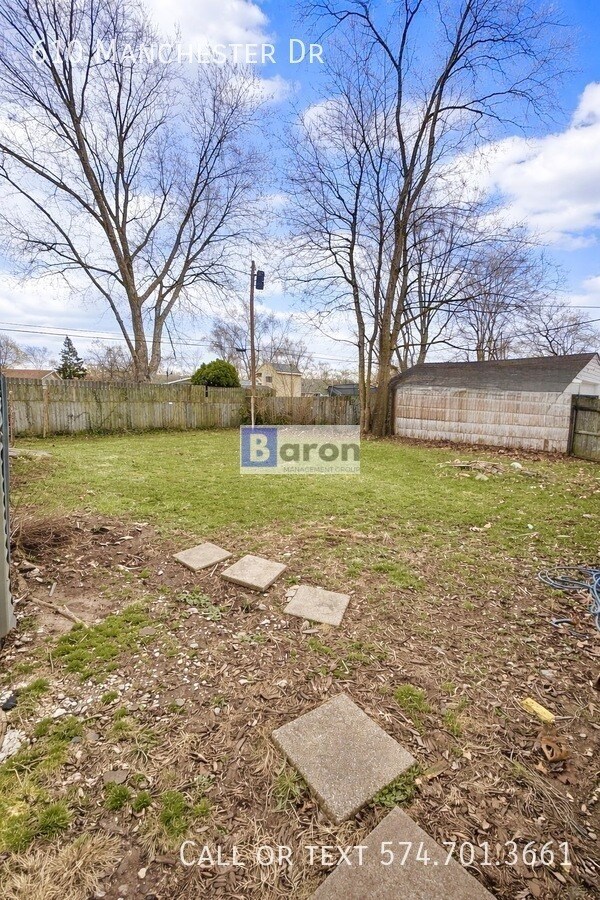 Photo - 610 Manchester Dr