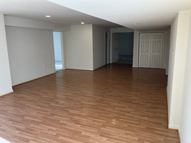 Photo - 2 Bedroom/1 Bathroom Basement Unit for Ren...