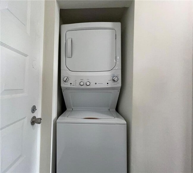 Photo - 18335 NW 68th Ave Unit 700-208