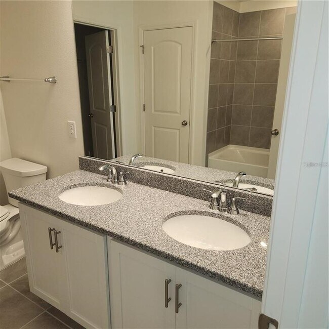 Photo - 37410 MacKenzie Dr