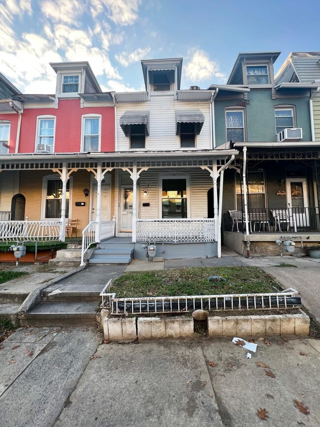 Photo - 1544 N 10th St Casa Adosada