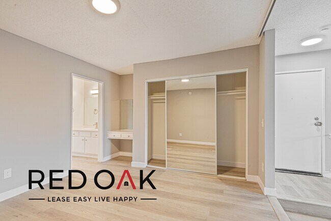 Photo - Stunning One Bedroom a Private Balcony, Sp... Unit 107