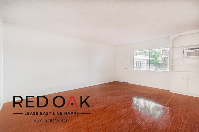 Photo - 10535 Lindley Ave Unidad 4
