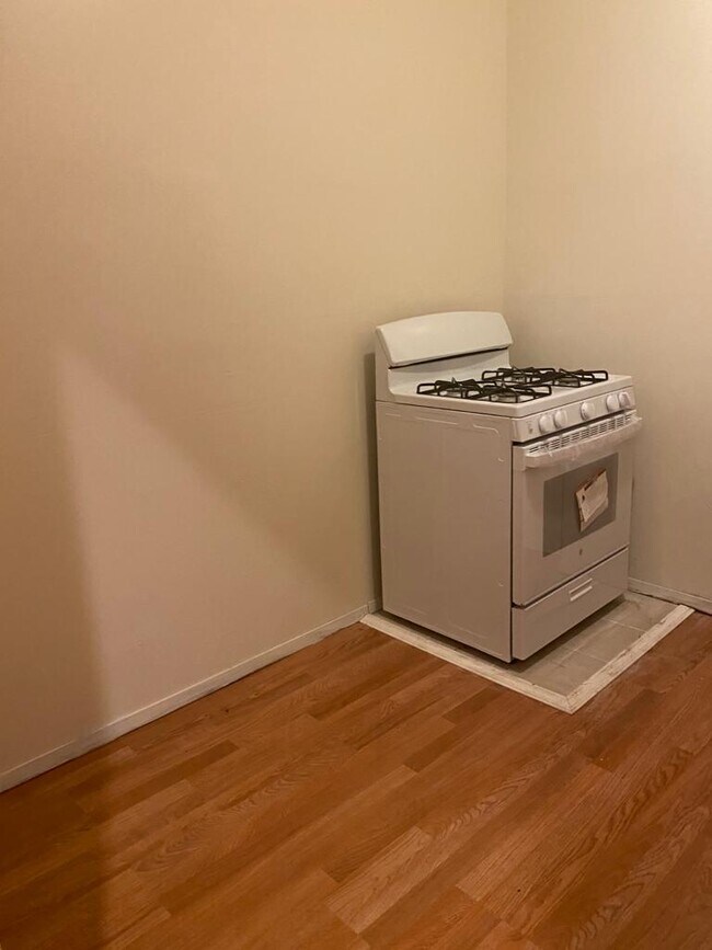 Photo - 258 McKinley Ave Unit 5