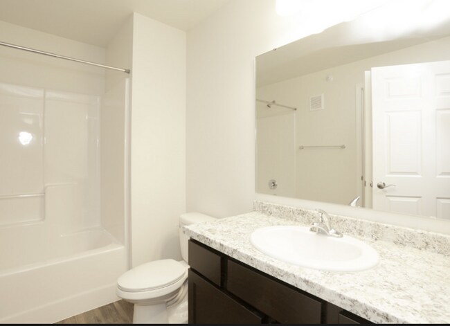 Photo - Hunters View II Unit 206