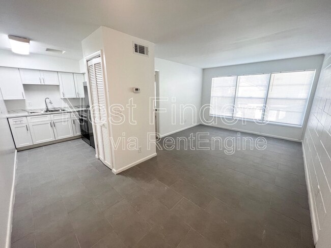 Photo - 1318 Sydney Pl Condo Unit 8