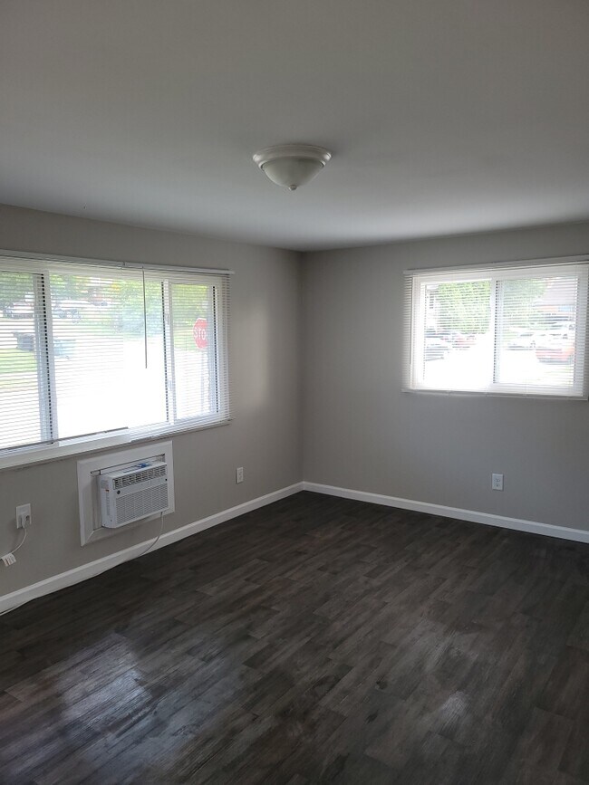 Photo - 403 N Cherrywood Ave Unit 403B