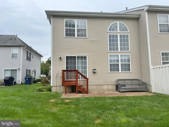 313 Fountayne Ln