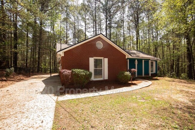 Photo - 761 Grant Rd House