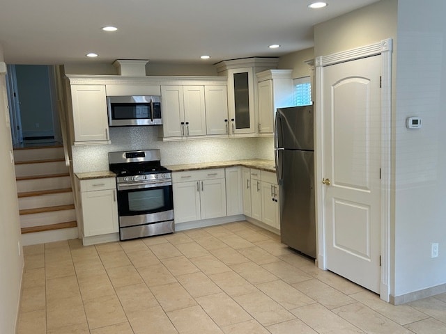 Building Photo - 180 Bay 8th St Unit Walk-In Apartment