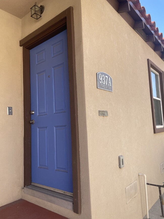 Building Photo - "Casitas": Stylish 1-Bedroom with Granite Elegance in Downtown Fresno!" Unit A
