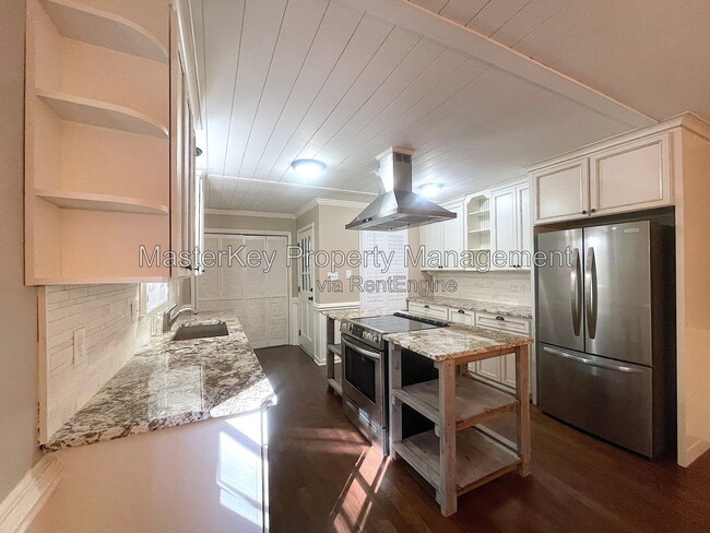 1309 Tarbert Dr