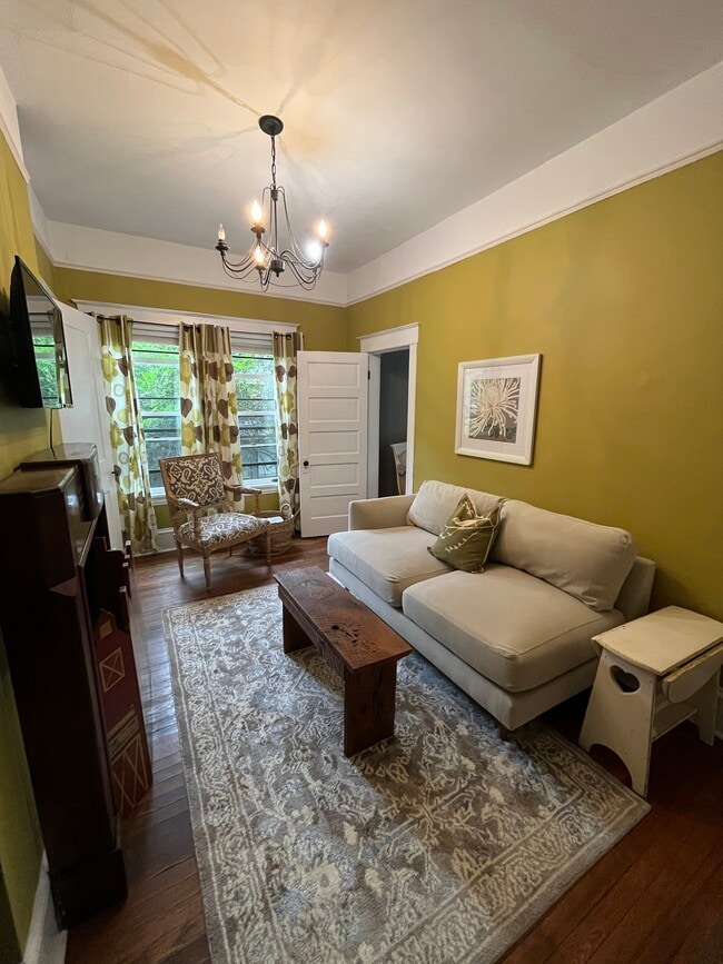 Building Photo - 35 Panola St Unit 2