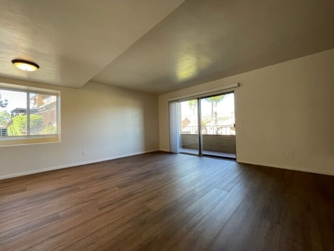 Photo - 331 Stone Edge Ct Unidad 1
