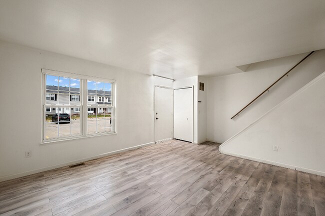 Photo - 36702 Park Pl Dr