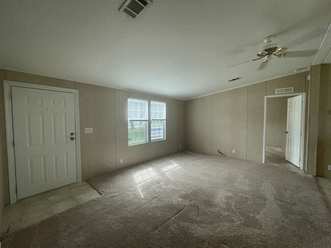 36047 Citrus Blvd