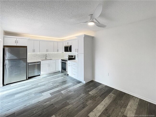 Photo - 3900 SE County Line Rd