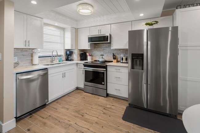 Photo - Beautiful 2 Bedroom with a Bay View-Anglers Cove-AVAILABLE FOR ANNUAL TENANT- May 1-2026