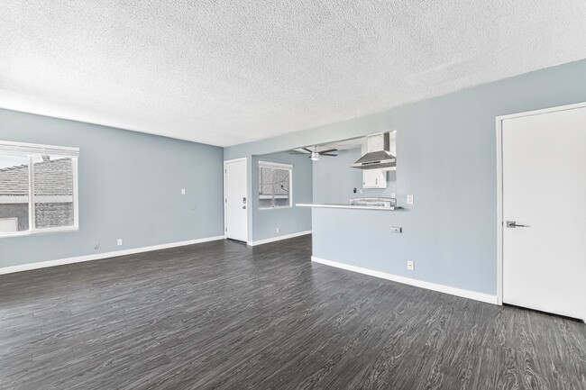 Photo - 1121 Daisy Ave Unit 06