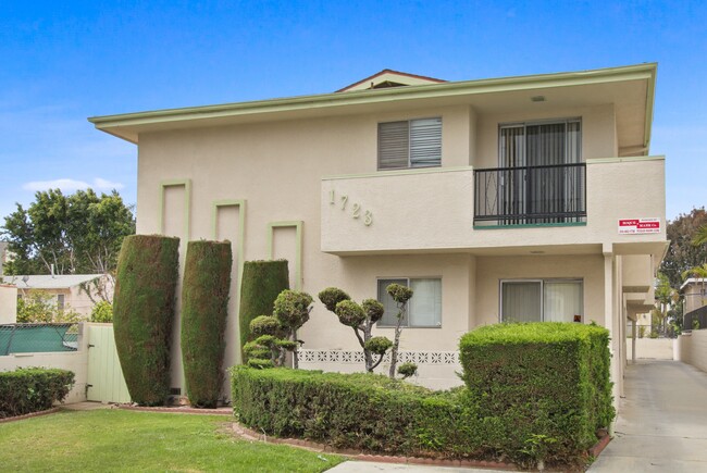 Building Photo - 1723 Barrington in prime West LA! Rental