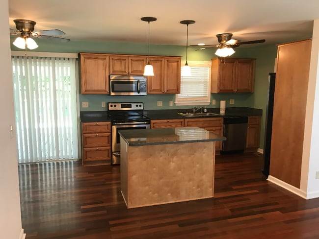 Photo - 6 E Wantoot Blvd